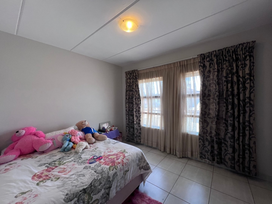 3 Bedroom Property for Sale in Melodie North West